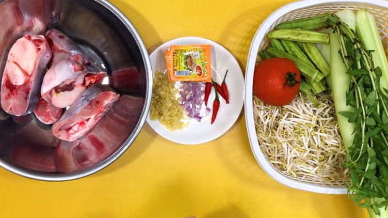 Nguyên liệu nấu canh chua cá hú 